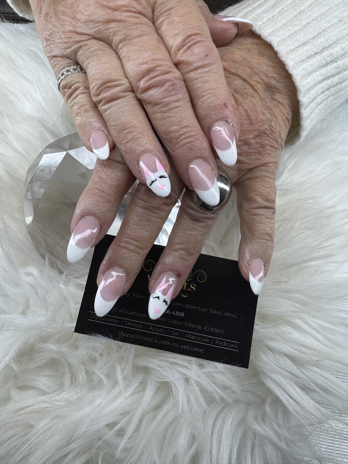 VN Nails